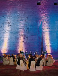 Galadinner im Habu Tempel. Foto: Hapag Lloyd